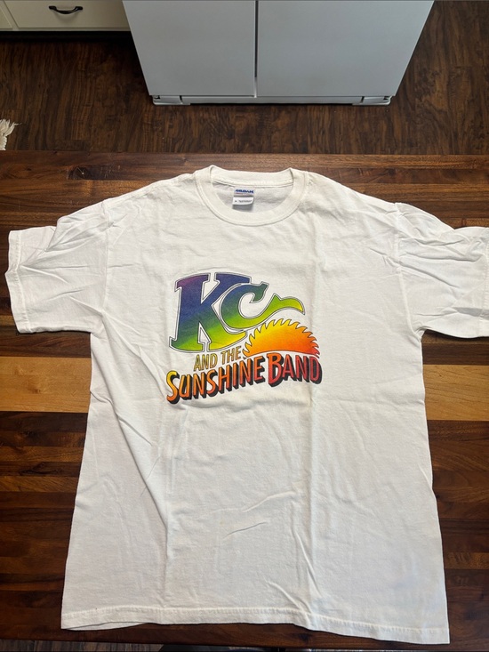 Other - KC and The Sunshine Band Kids White Graphic Tee